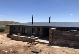 7156B97F-03D9-44D7-B721-8AE778FADDE9